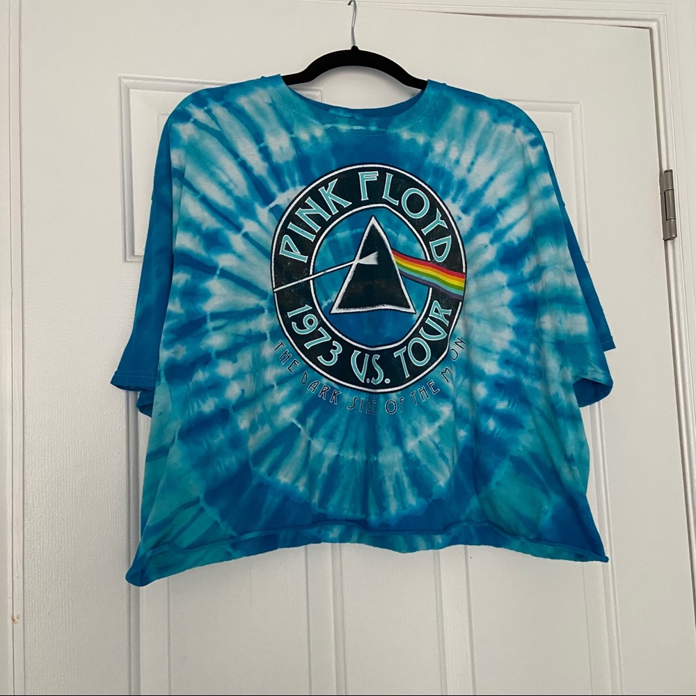 Plus size crop T-shirt